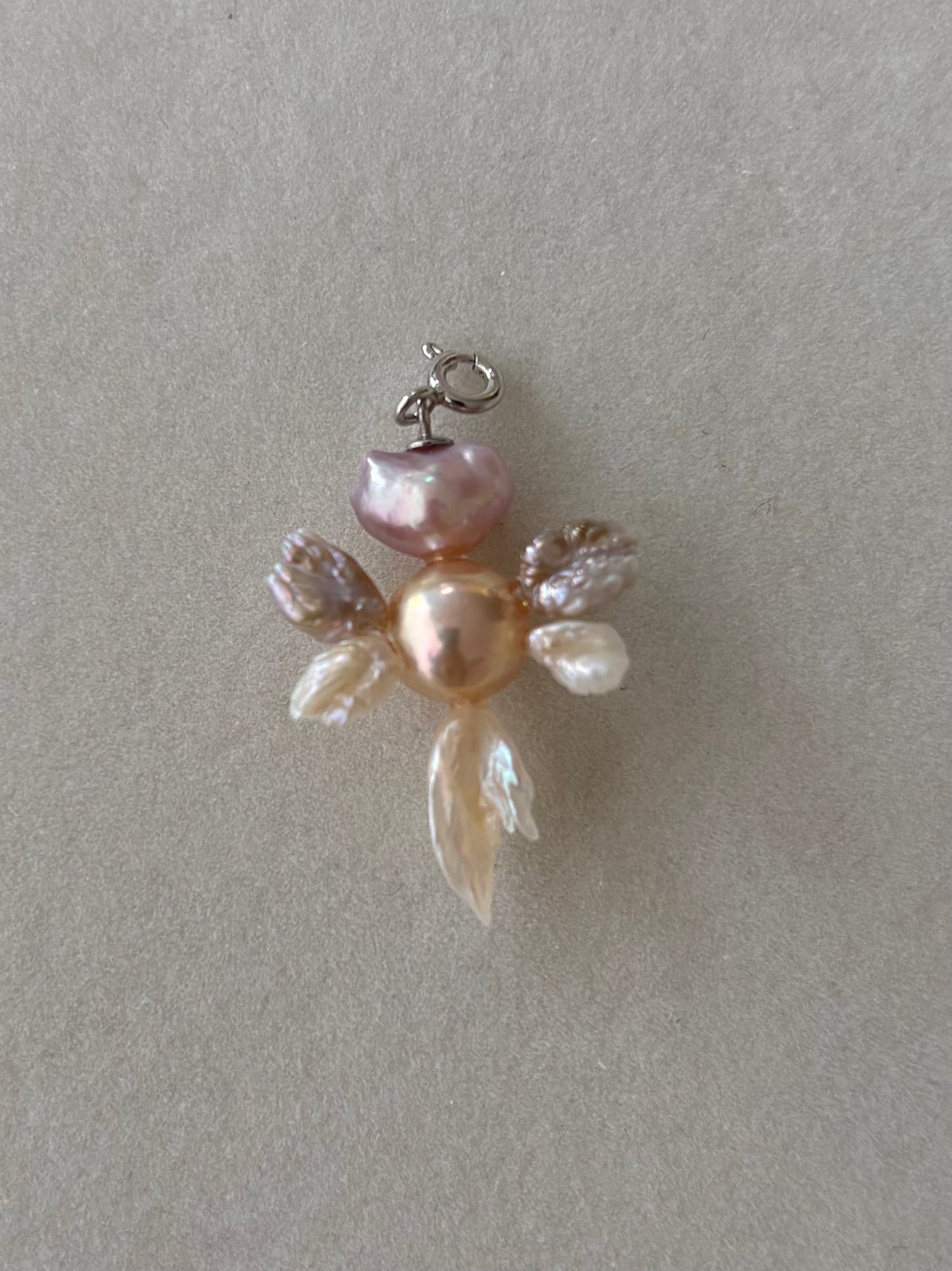 Handmade freshwater pearl wand pendant/necklace