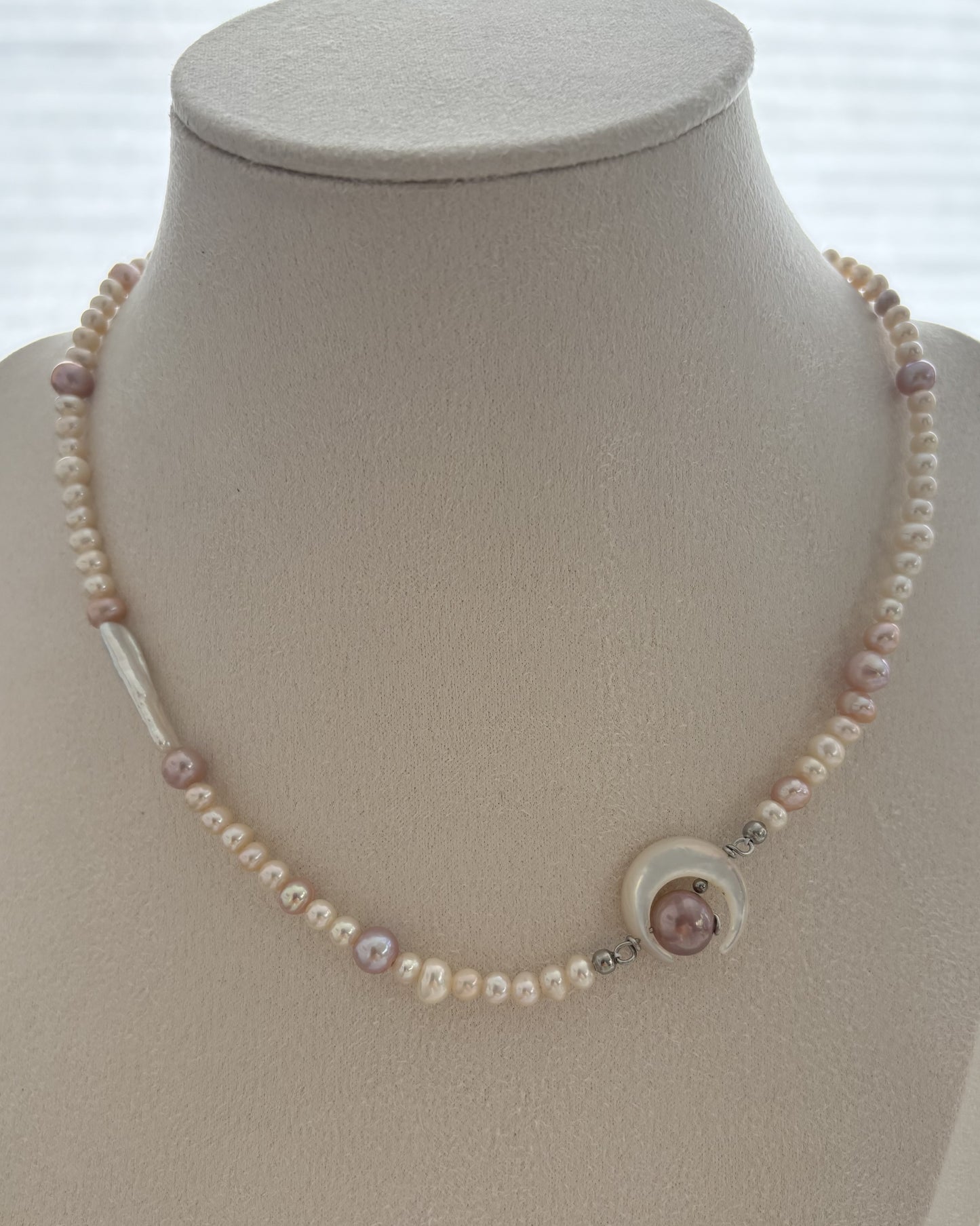 Handmade freshwater pearl wand pendant/necklace
